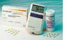 MISURATORE ACCUTREND GC PER MONITORAGGIO DI GLICEMIA E COLESTEROLO - Farmacia Murachelli Di Putelli dr. Giovanni