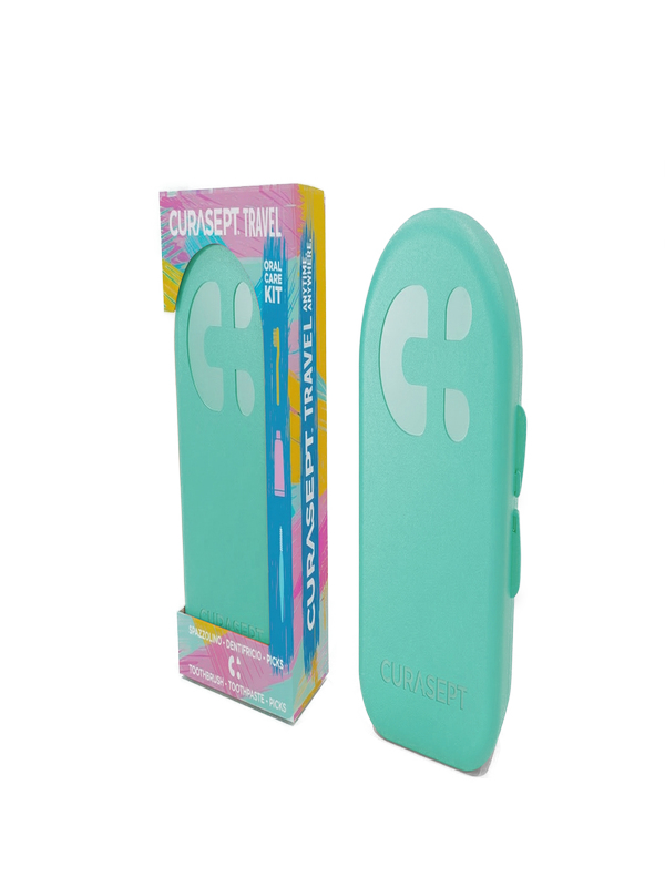 CURASEPT TRAVEL VERDE 1 SPAZZOLINO + 1 DENTIFRICIO 20 ML + 3 PICKS - Farmacia Murachelli Di Putelli dr. Giovanni