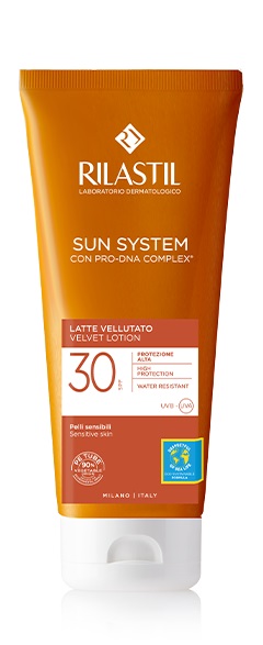 RILASTIL SUN SYSTEM PHOTO PROTECTION TERAPY LATTE VELLUTANTE SPF 30 200 ML - Farmacia Murachelli Di Putelli dr. Giovanni